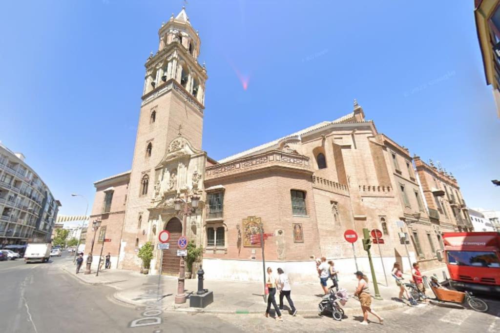 Atico Plaza Cristo De Burgos Lejlighed Sevilla Eksteriør billede